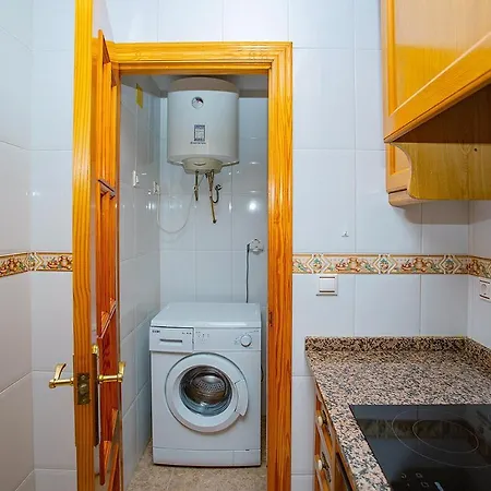 018 Lovely Space - Alicante Holiday Апартаменти