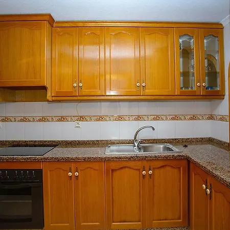 018 Lovely Space - Alicante Holiday Апартаменти